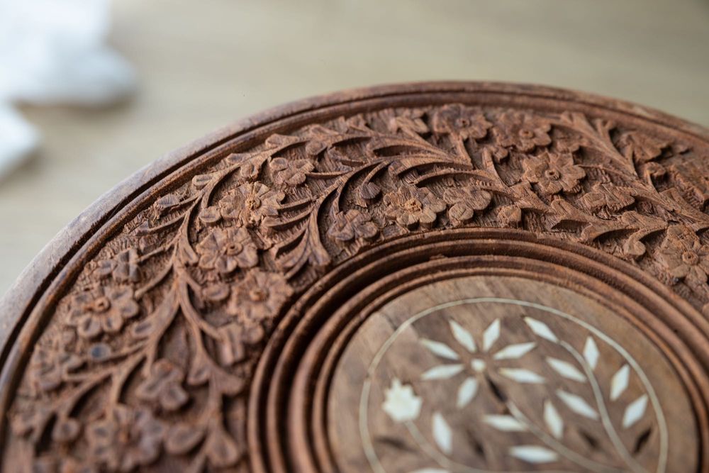Kwietnik indyjski stolik ażurowy masa perłowa rzeźbiony
