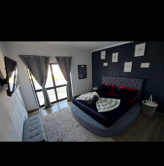 T1 em Condomínio com Piscinas e Jacuzzi – Arrendamento Temporário (