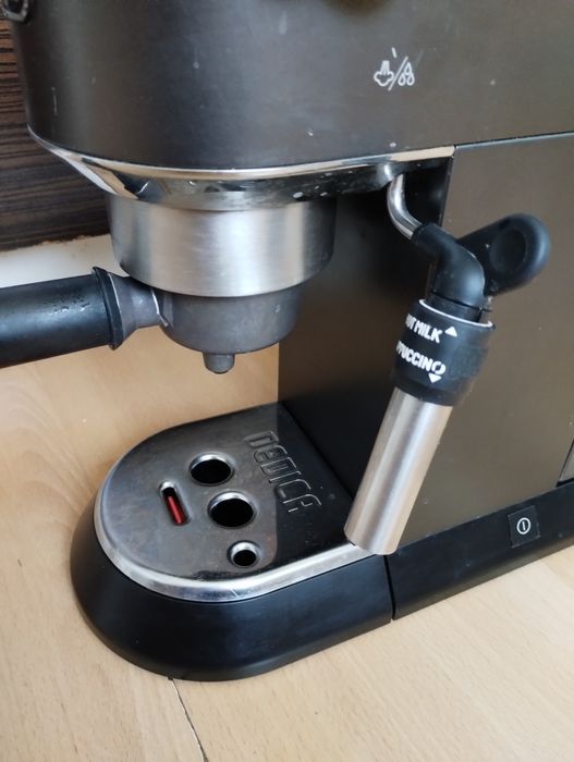 Ekspres do kawy DeLonghi