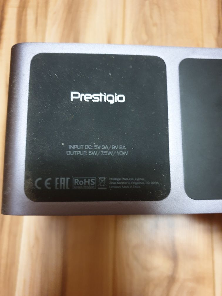 Зарядная док станция Prestigio ReVolt A1.