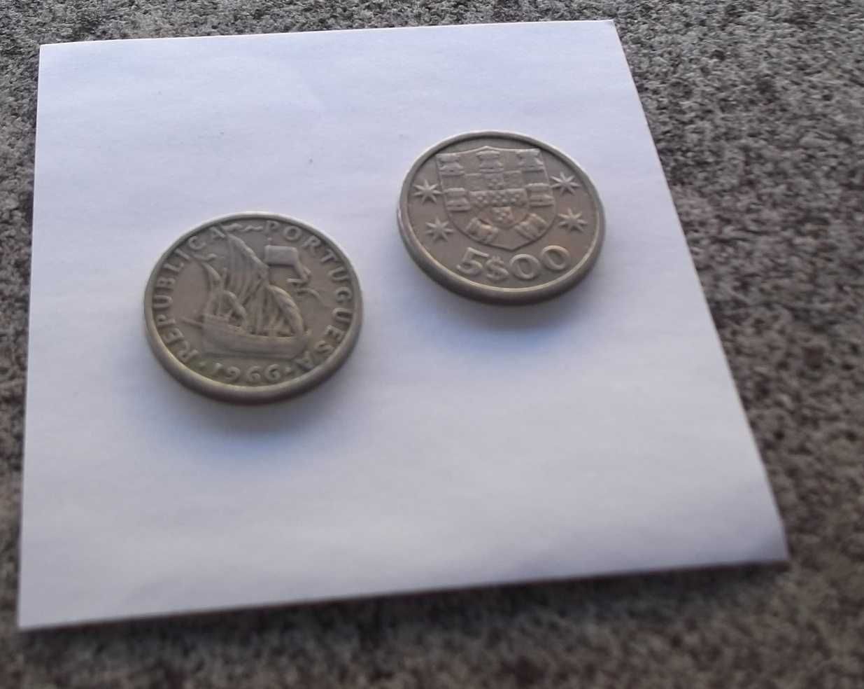 Moeda antiga de 5 Escudos de 1966