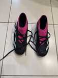 Sprzedam buty Predator rozm. 35