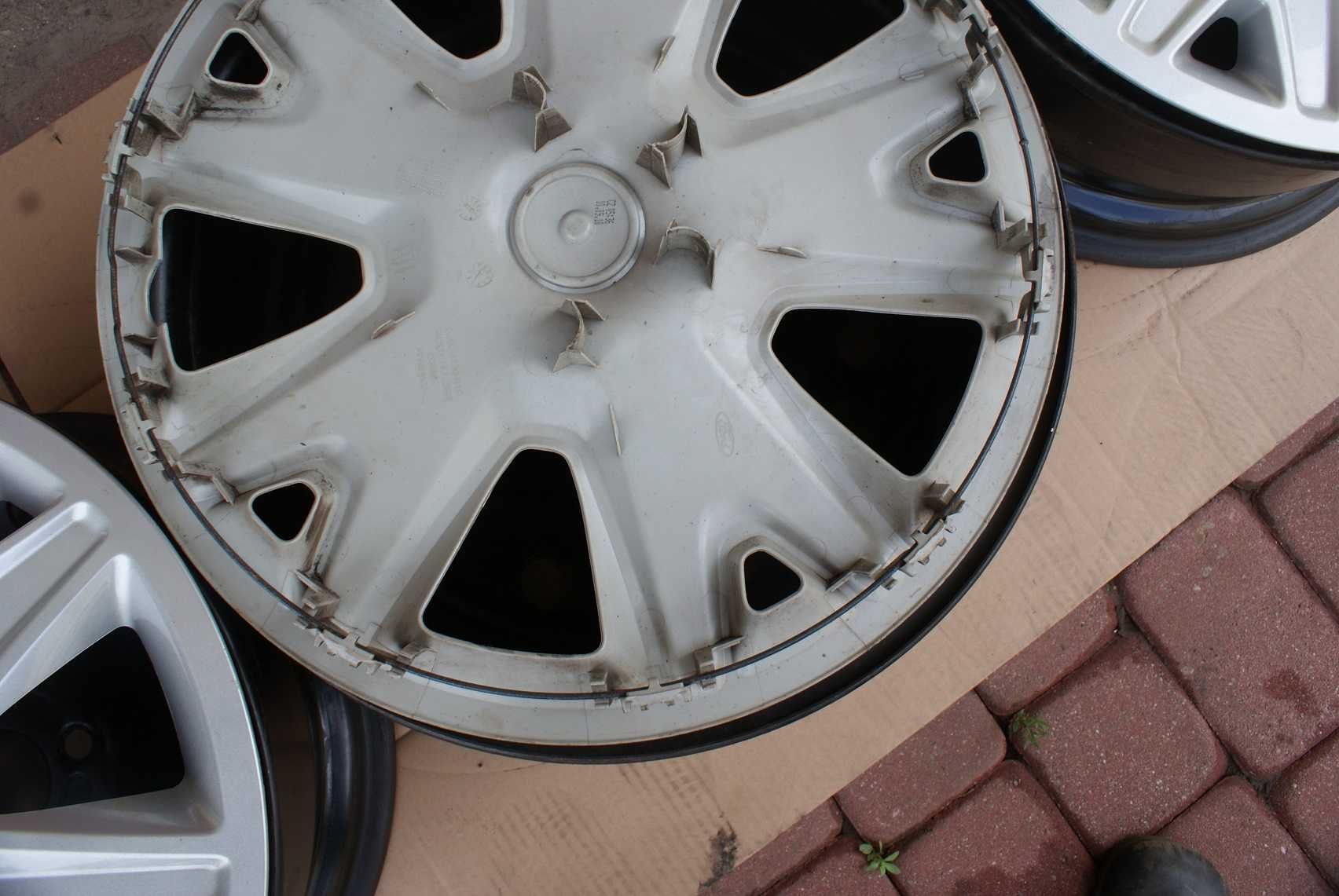7,5Jx17 cali 16 5x108 ET-55 Ford Kuga S-Max,Mondeo,C-max,Focus , Volvo