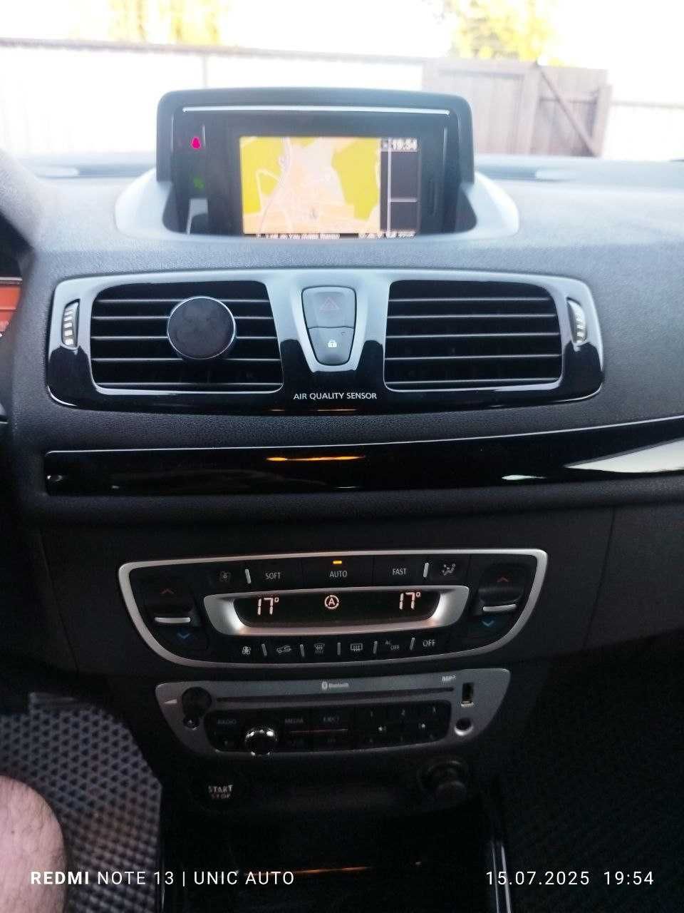Рено Меган 3 універсал (Renault Megane 3 combi) Bose 1.6 dci