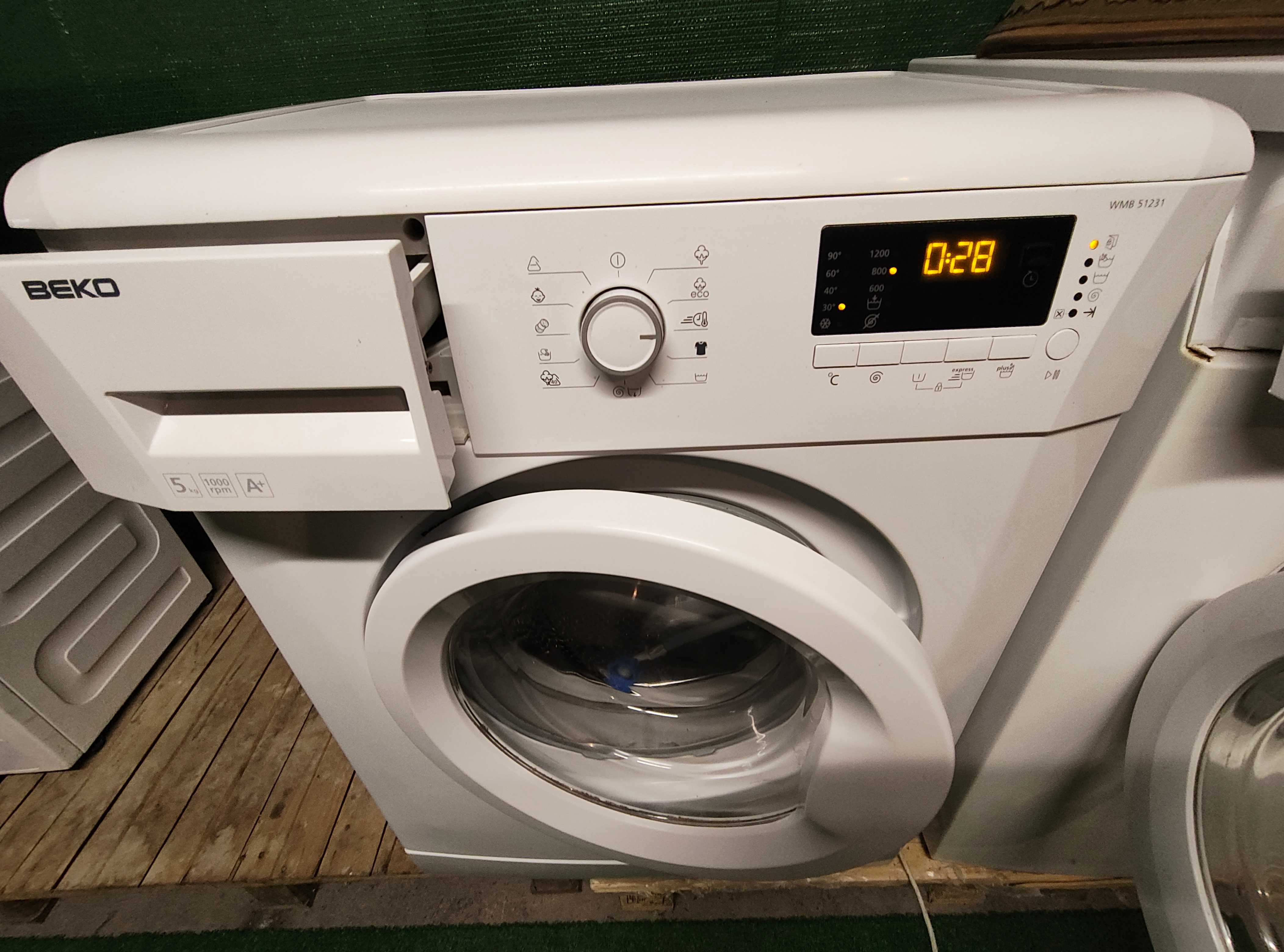 Pralka Beko  Gwarancja. 6 kg/1000 obr. LCD.Prosta obsługa.A+
