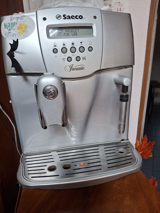 Кавомашина  гарної якостіНа фото кавомашина Saeco Incanto — автоматичн