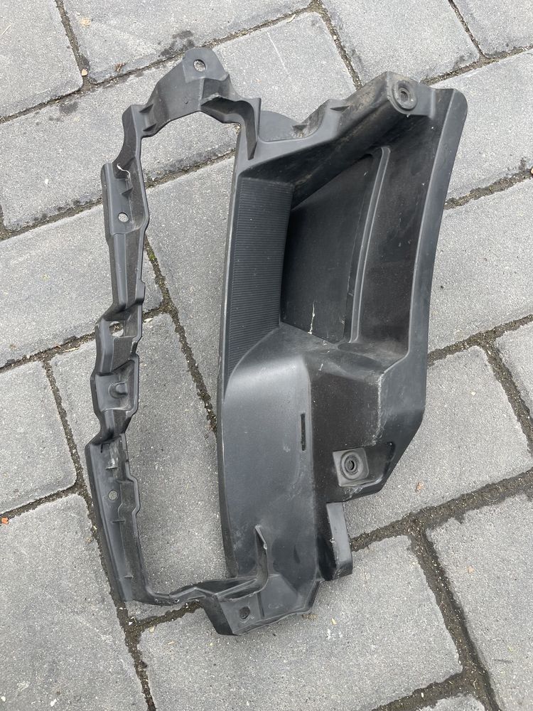 Slizg mocowanie led w zderzak Citroen C4 Aircross