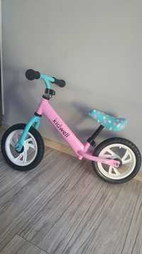 Rower biegowy dla dziewczynki