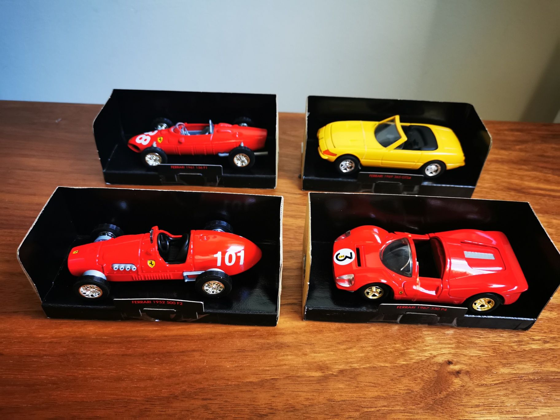 Carros de Colecção Ferrari Clássico (Escala 1:43)
