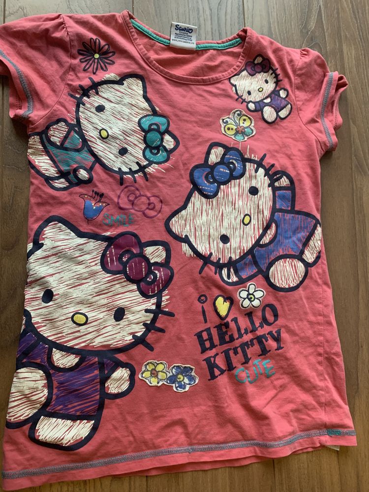 Koszulka dla jedenastolatki Hello Kitty