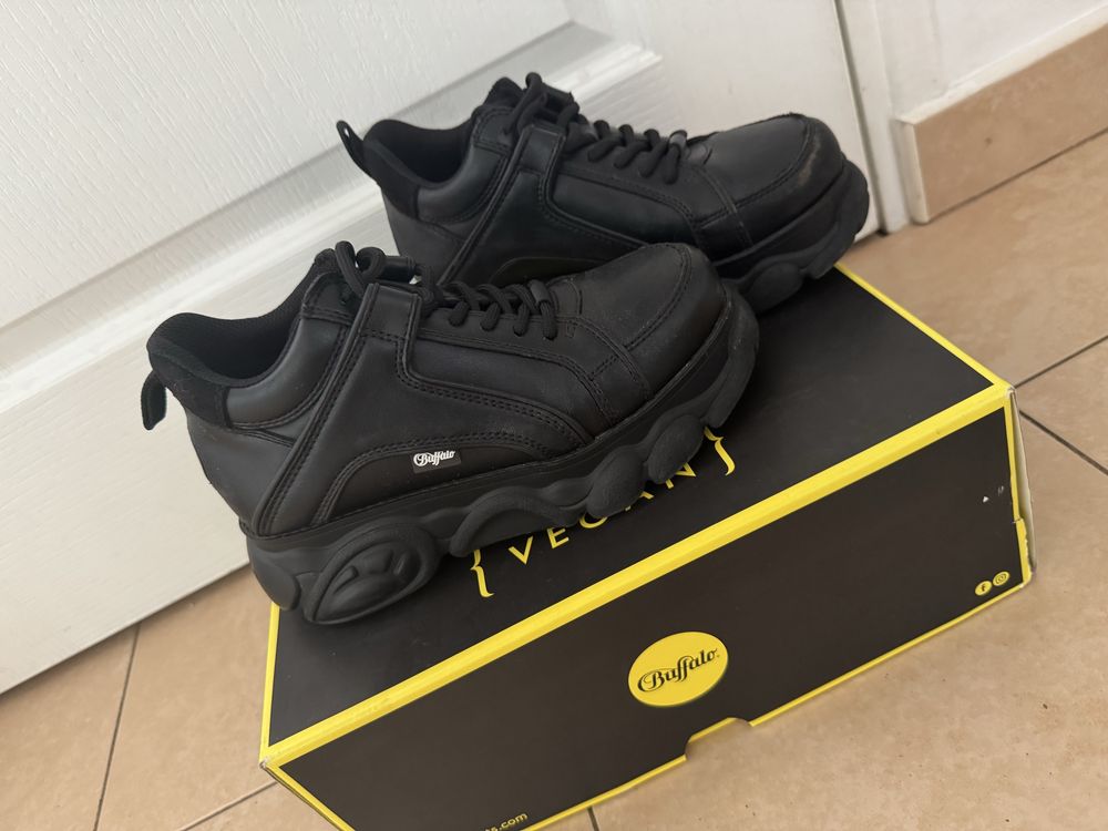 Sneakersy buty buffalo platforma