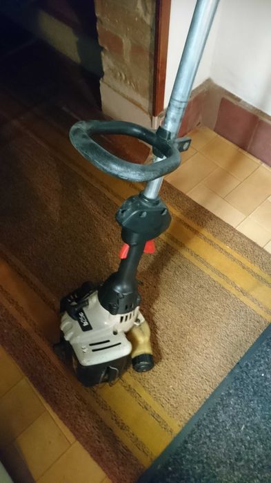 podkaszarka , kosa spalinowa Homelite Bandit , wymaga serwisu