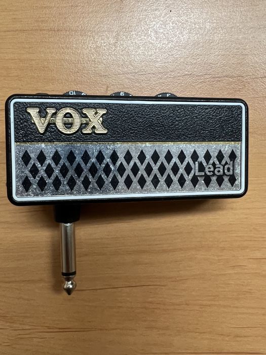 Продам мини усилитель для наушников Vox amPlug 2.