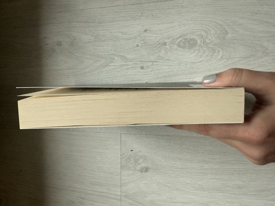 Книга Будинок на вулиці Тредд Карен Уайт