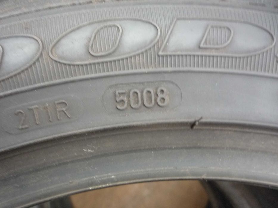 Opona letnia Goodyear Excelence 235/45/17