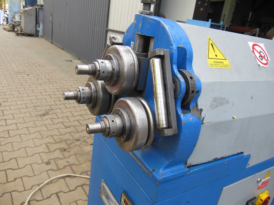 Giętarka do rur walcarka SAF BS 45 profili