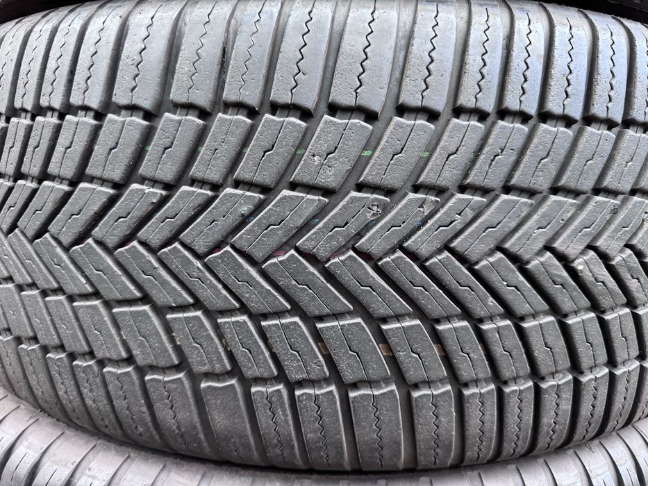 Opony wielosezon 235/55/19 255/50/19 Bridgestone A005 KPL 6,5mm 2022r.