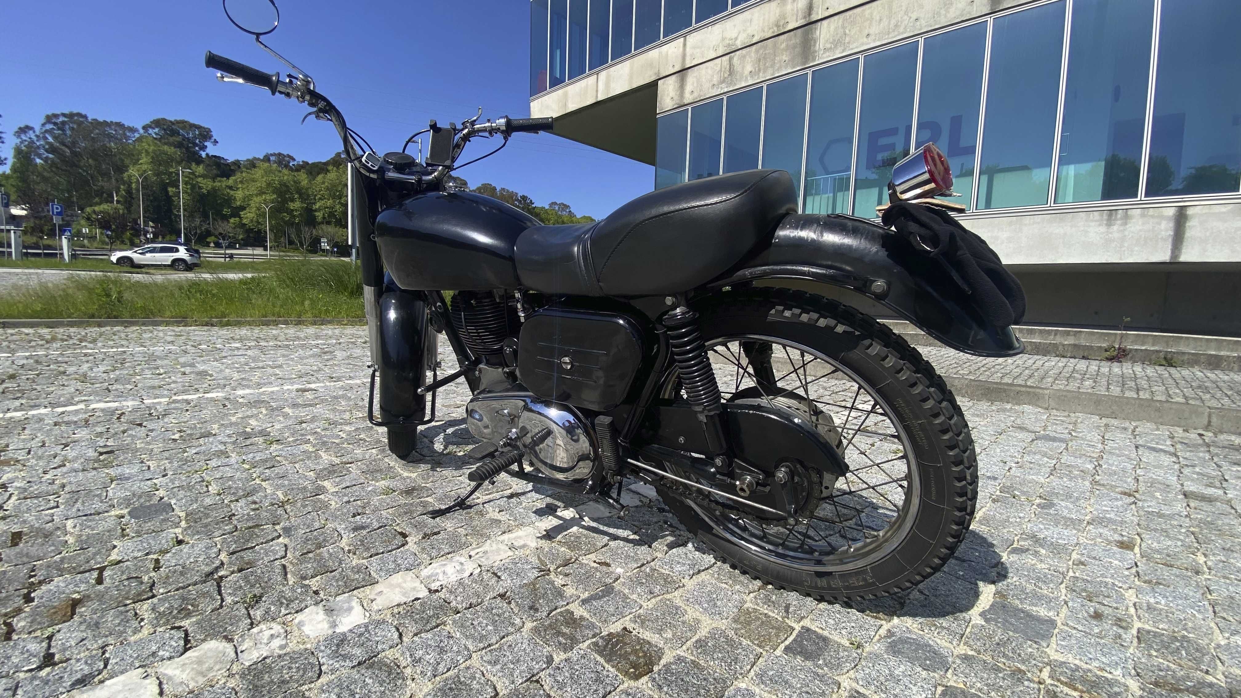 NORTON 350CC 1958 Modelo 50