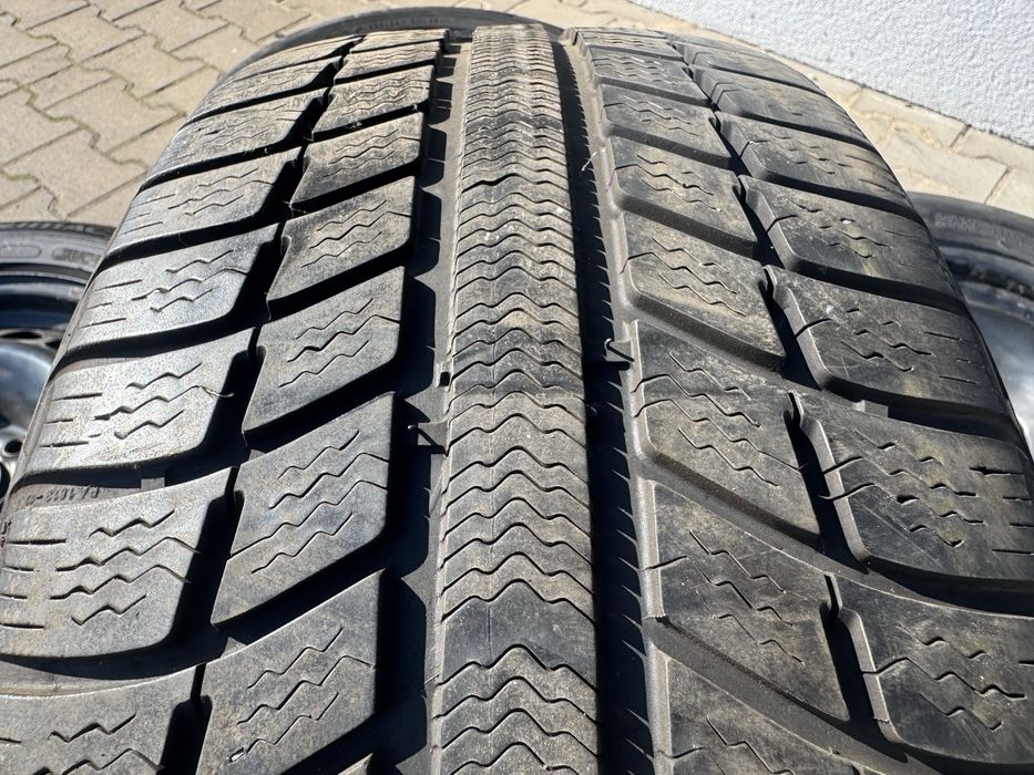 Koła zimowe Audi A4 B8 5x112 Et45 225/55 R16 Michelin