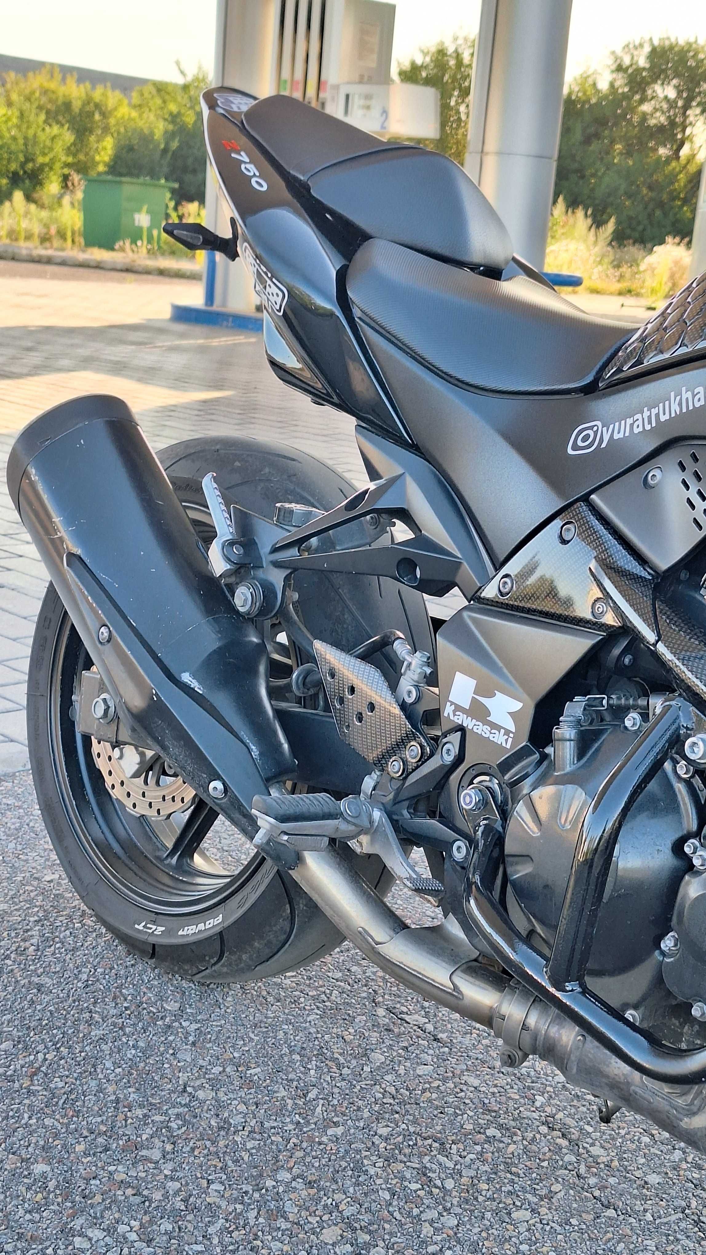 Продам kawasaki z750