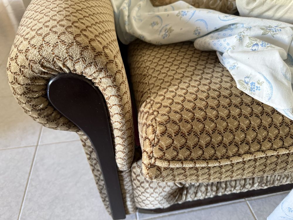 Conjunto Sofas cama mais poltronas