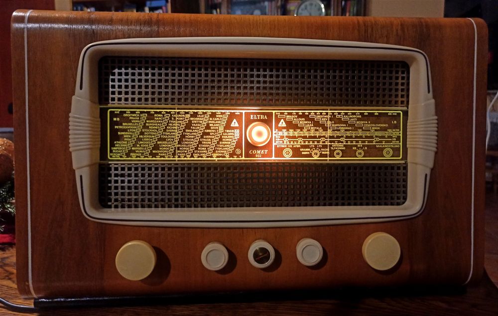 Radio Ekstra Comet 931