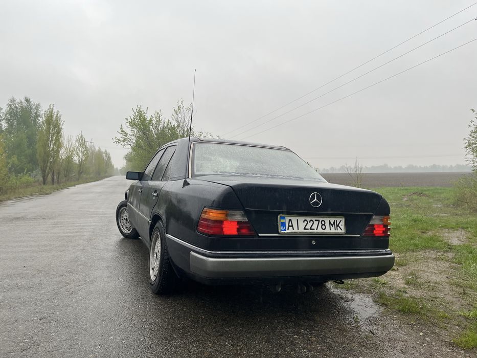 W124 E250D 1993р