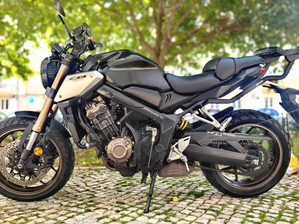 RESERVADA. Honda CB650r 2021 (novo modelo - actualização), versão ful
