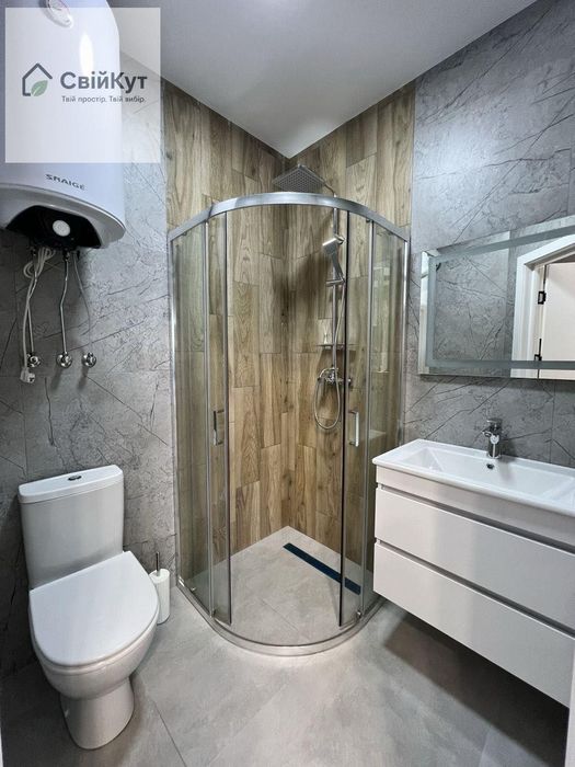 Продаж  Таунхауса з ремонтом та меблями  у Білогородці!