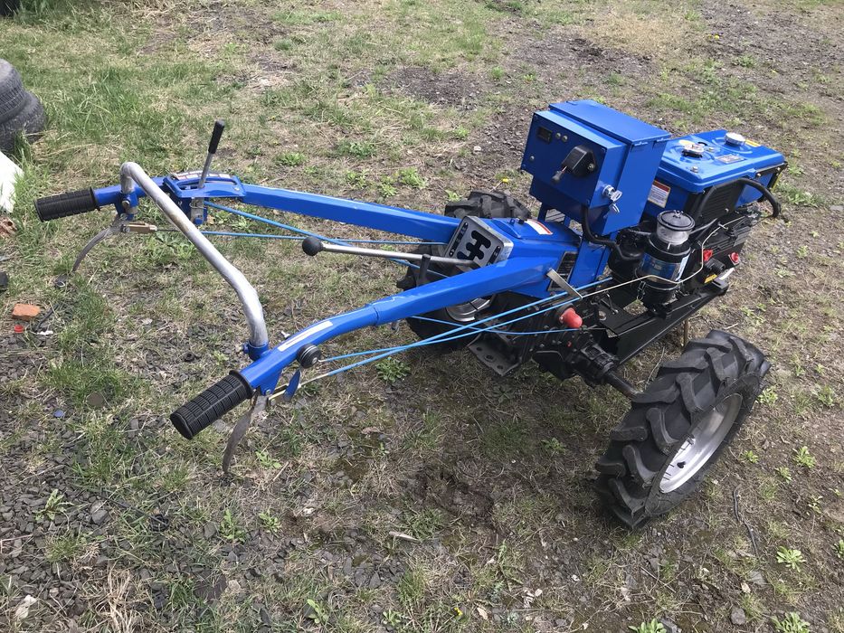 Мотоблок КЕНТАВР дизель великий водяне охолодження 10 8 12