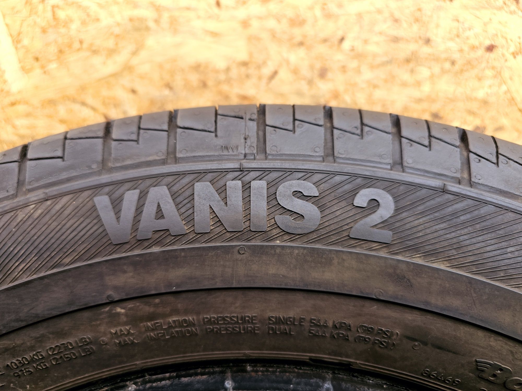 215/65 r16C Barum Vanis 2. 3617
