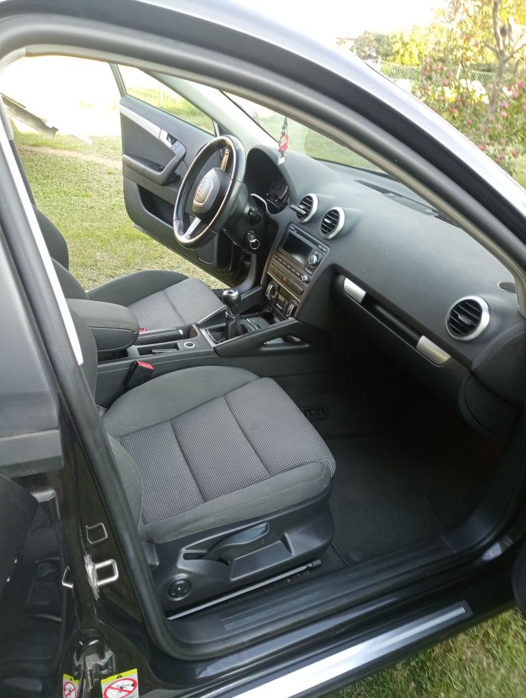 Ładne zadbane Audi a3