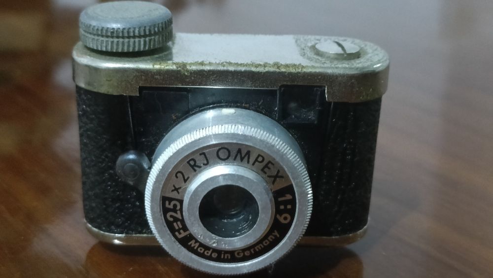 Máquina fotográfica anos 50