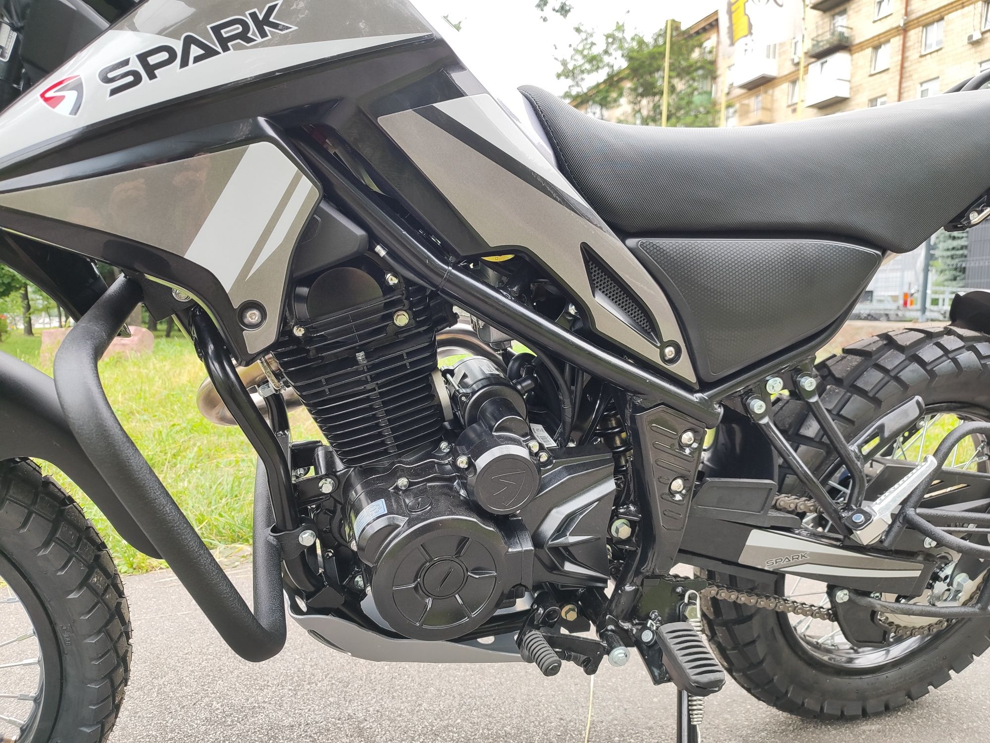 Мотоцикл Spark SP250D-3.  2024