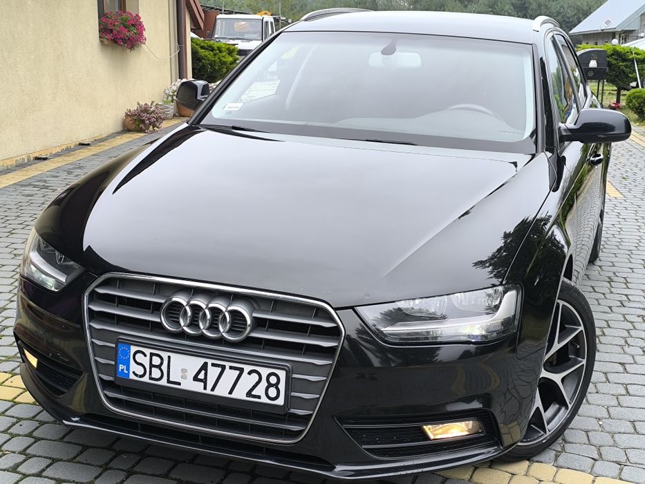 Audi A4 B8_2.0 TDI_2012r_Polift_ALU_BBS 18_CZARNA_PIĘKNA_BEZ WKŁADU_