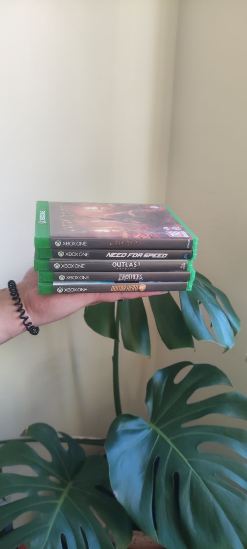 Sprzedam 5 gier na Xbox One
