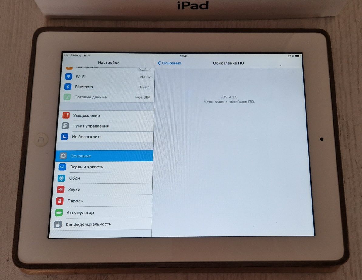 Планшет Apple iPad 2