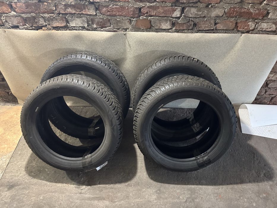 Opony zimowe Falken Eurowinter HS01 215/55/18 bieżnik 7mm