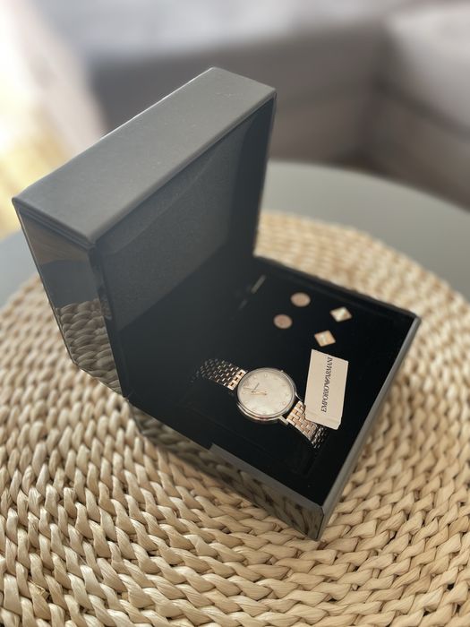 Zegarek Emporio Armani Gift Box damski z kolczykami