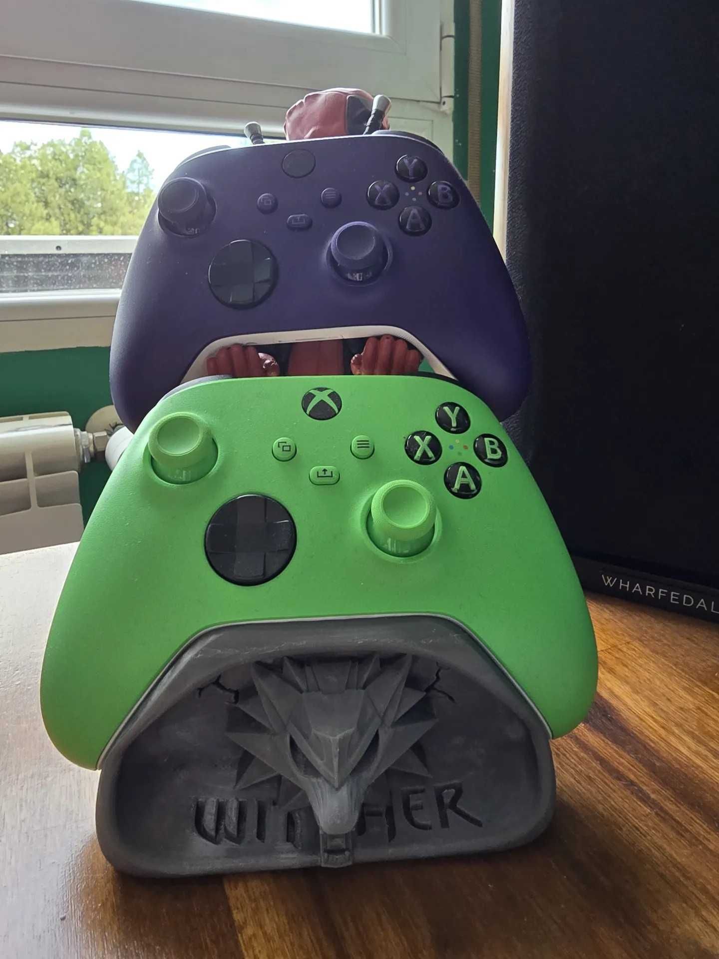 Stojak na pady Xbox  THE WITCHER WIEDŹMIN