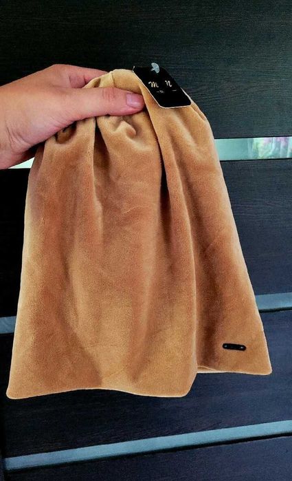 Manni welurowa bawełniana czapka nowa ciepła