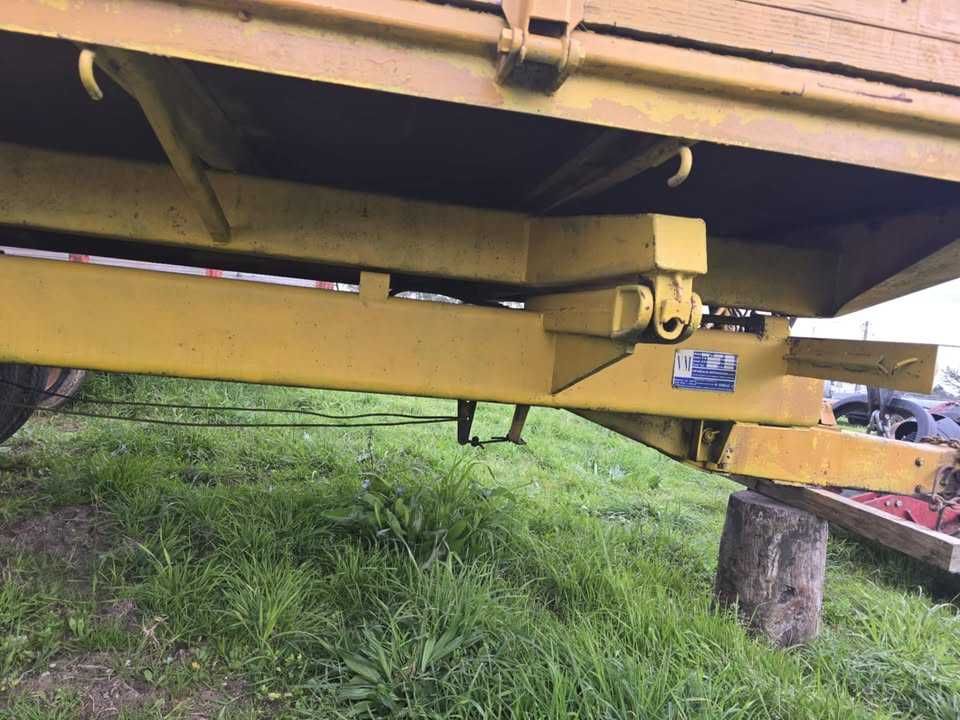 Reboque agricola tribasculante 7500 kg BOM ESTADO