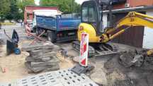 Minikoparka Polbruk Transport Materiałów