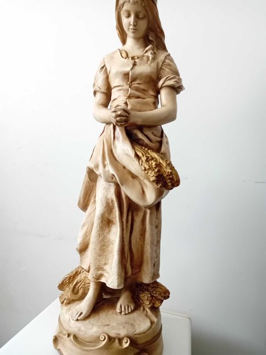 Estátua de Santa Joana D'Arc