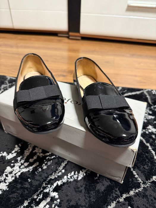 Buty Wojas Lordsy 38, skóra lakierowana