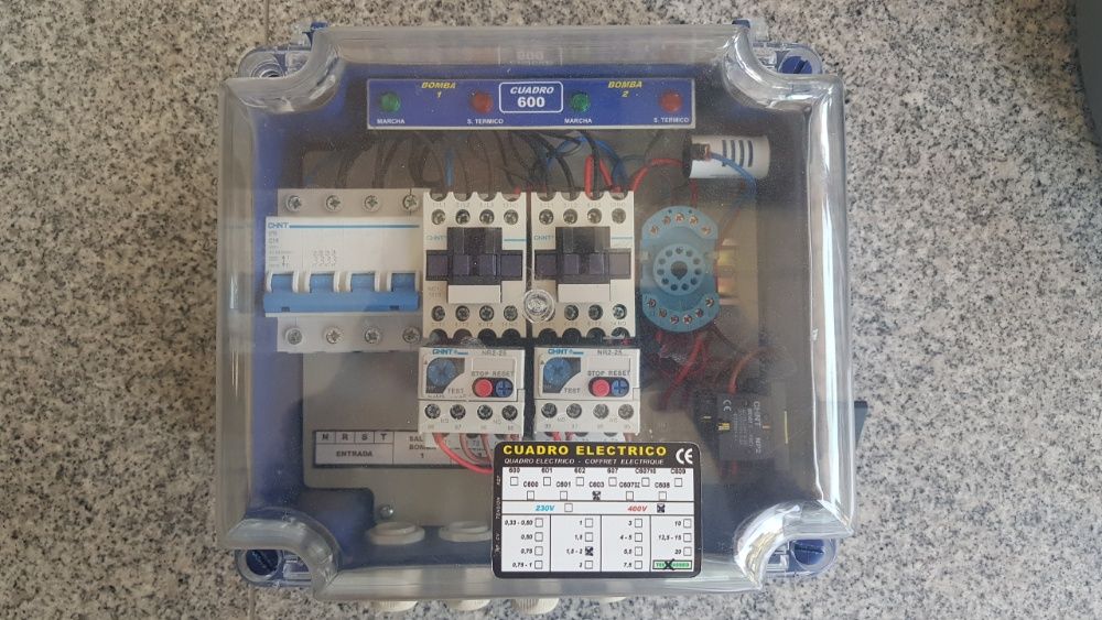 Quadro de comando de bombas de saneamento