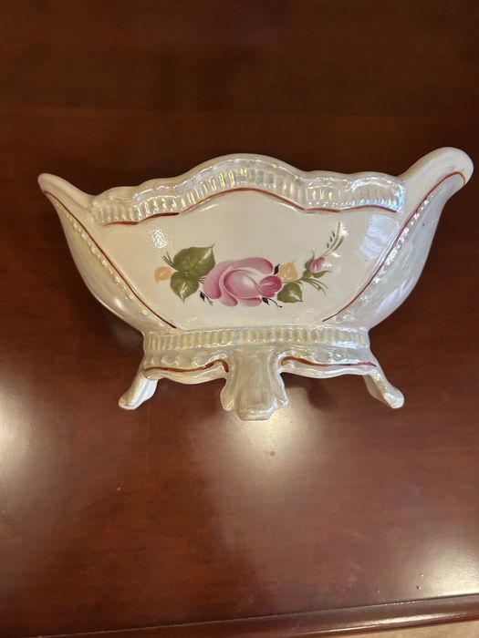 Порцелянова і скляна вази для фруктів і солодощів часів СРСР