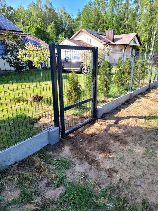 Ogrodzenia Biskupiec, panele ogrodzeniowe, siatka, bramy furtki