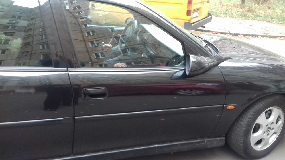 Продам Опель Вектра 2.2 дизель 2000р