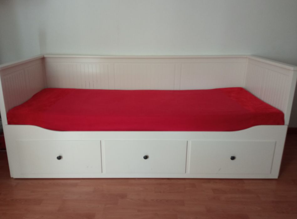 Sofá cama IKEA hemnes